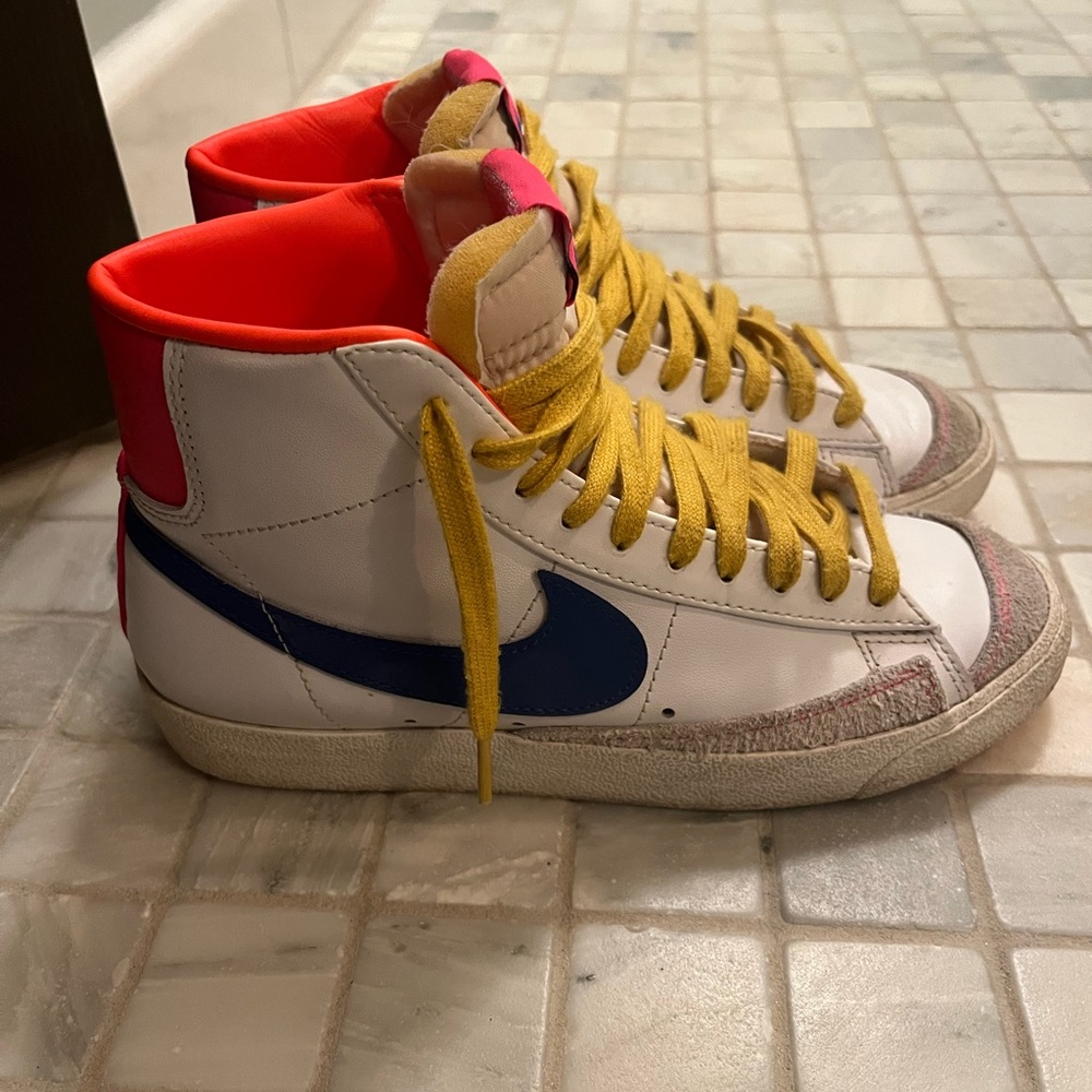 Womens Nike Blazers
